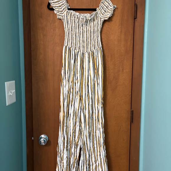 J for Justin Large Romper, long pants short sleeved on top, striped - Picture 2 of 8